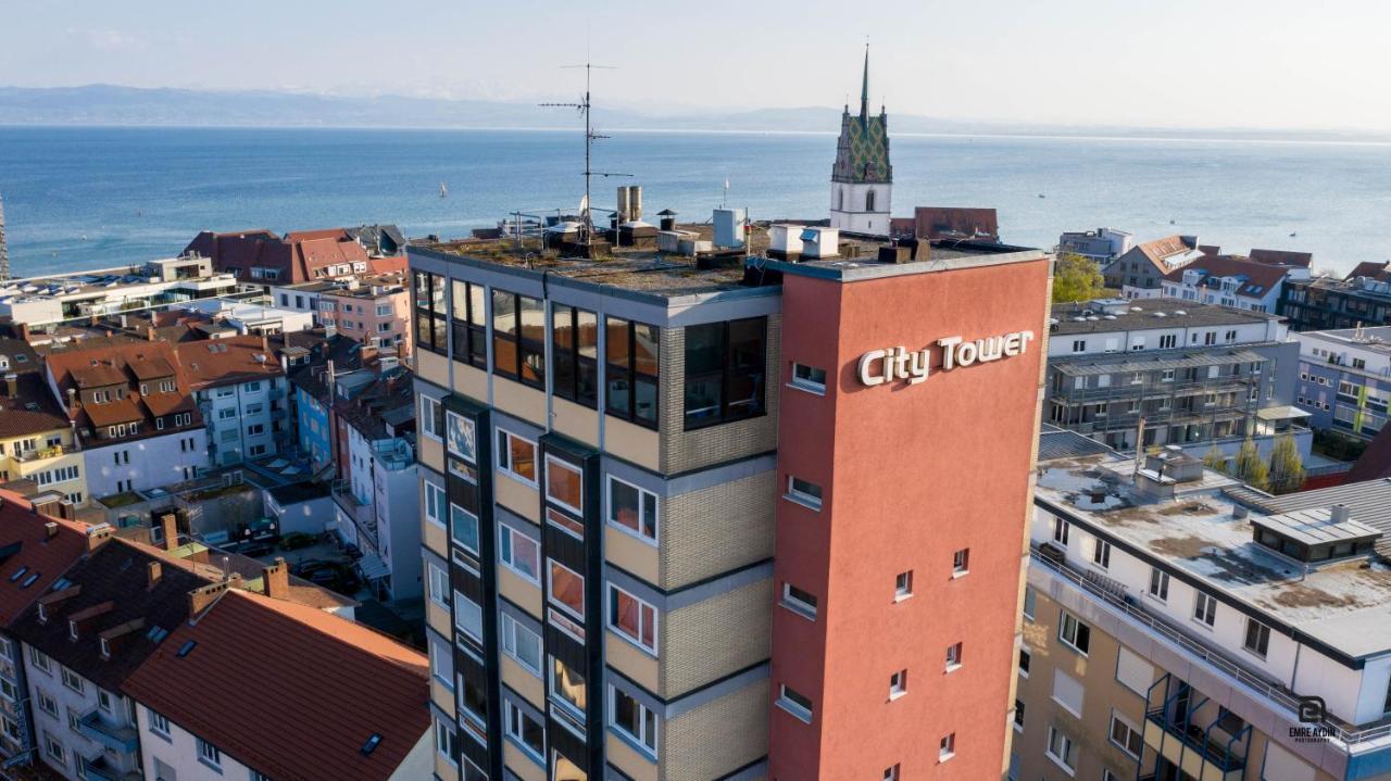 Skyhostel Friedrichshafen Eksteriør billede